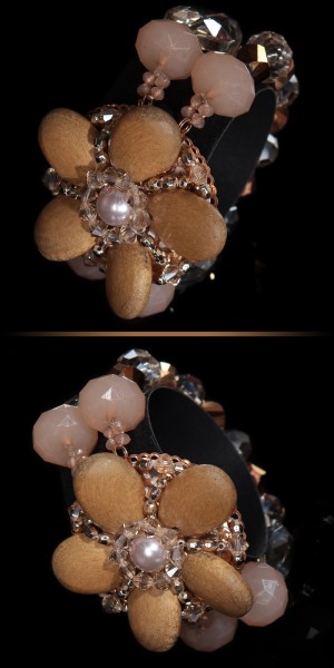 Trendy Armreif mit Perlen